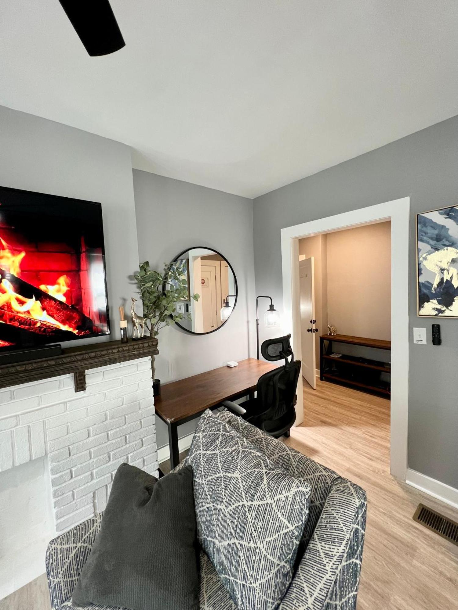 Charming 2Br 2Ba 10 Min Dt Airport By Lsp Homes Атланта Экстерьер фото