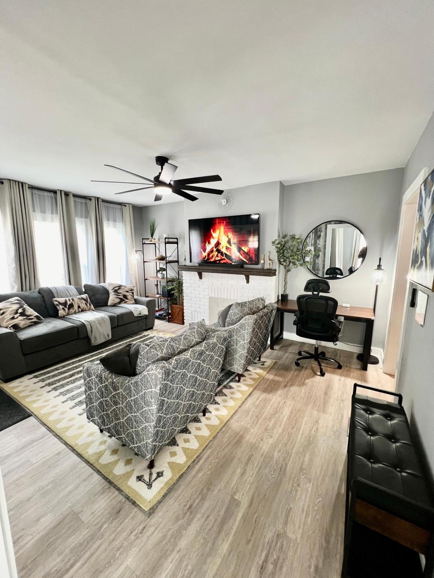 Charming 2Br 2Ba 10 Min Dt Airport By Lsp Homes Атланта Экстерьер фото