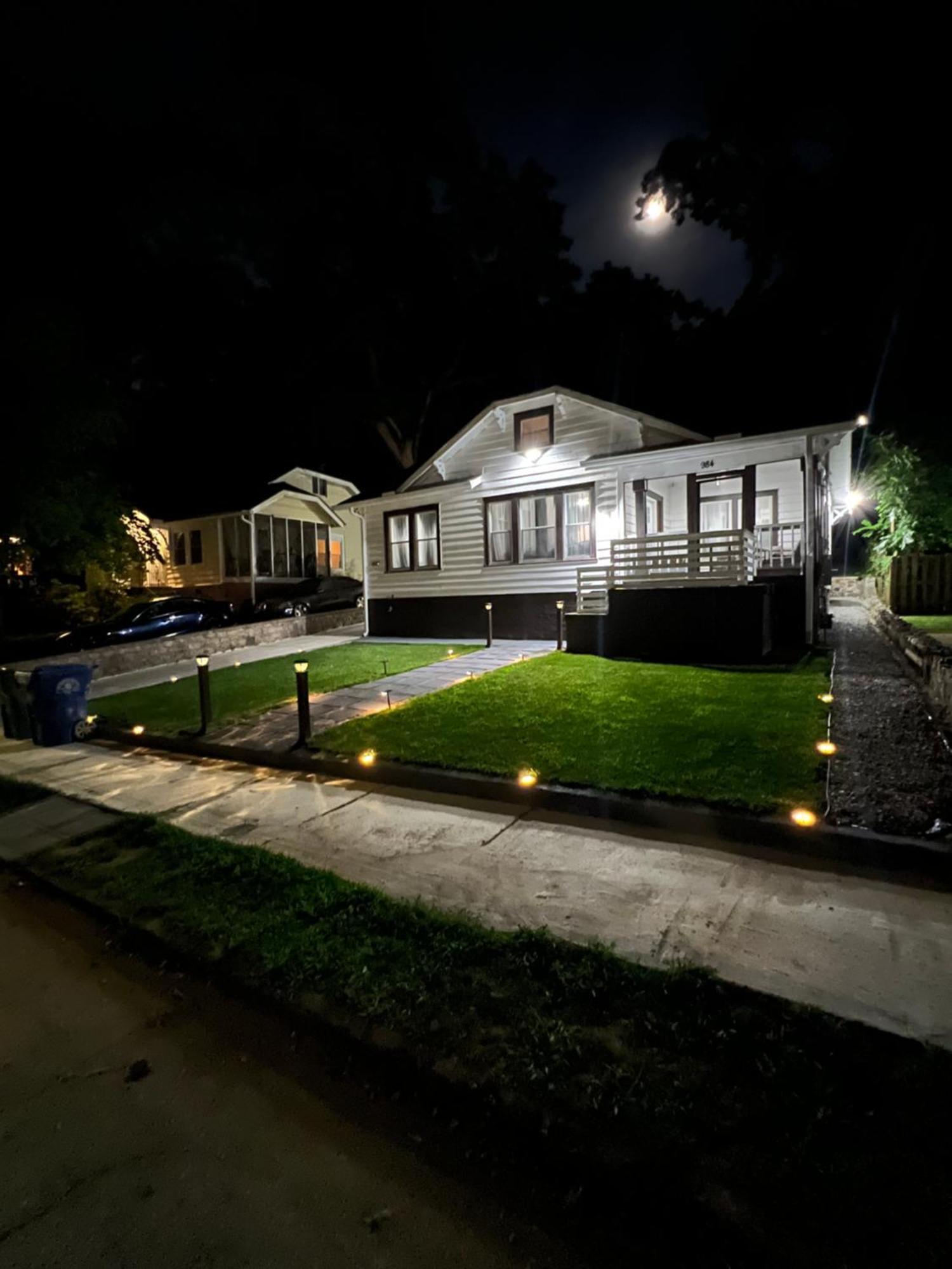 Charming 2Br 2Ba 10 Min Dt Airport By Lsp Homes Атланта Экстерьер фото