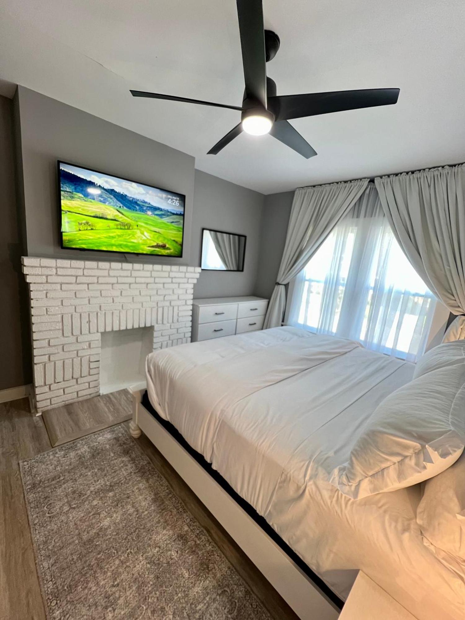 Charming 2Br 2Ba 10 Min Dt Airport By Lsp Homes Атланта Экстерьер фото
