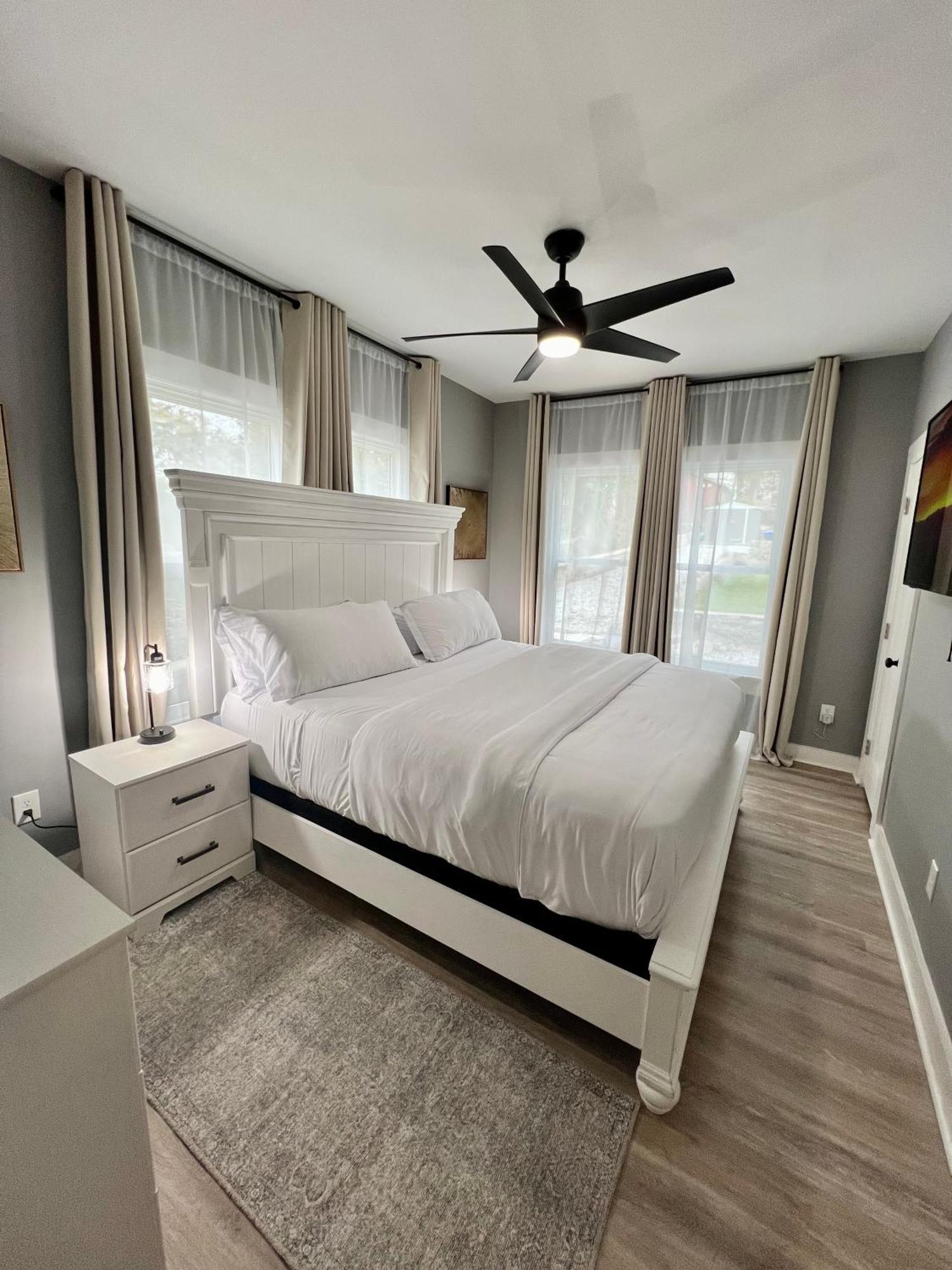 Charming 2Br 2Ba 10 Min Dt Airport By Lsp Homes Атланта Экстерьер фото