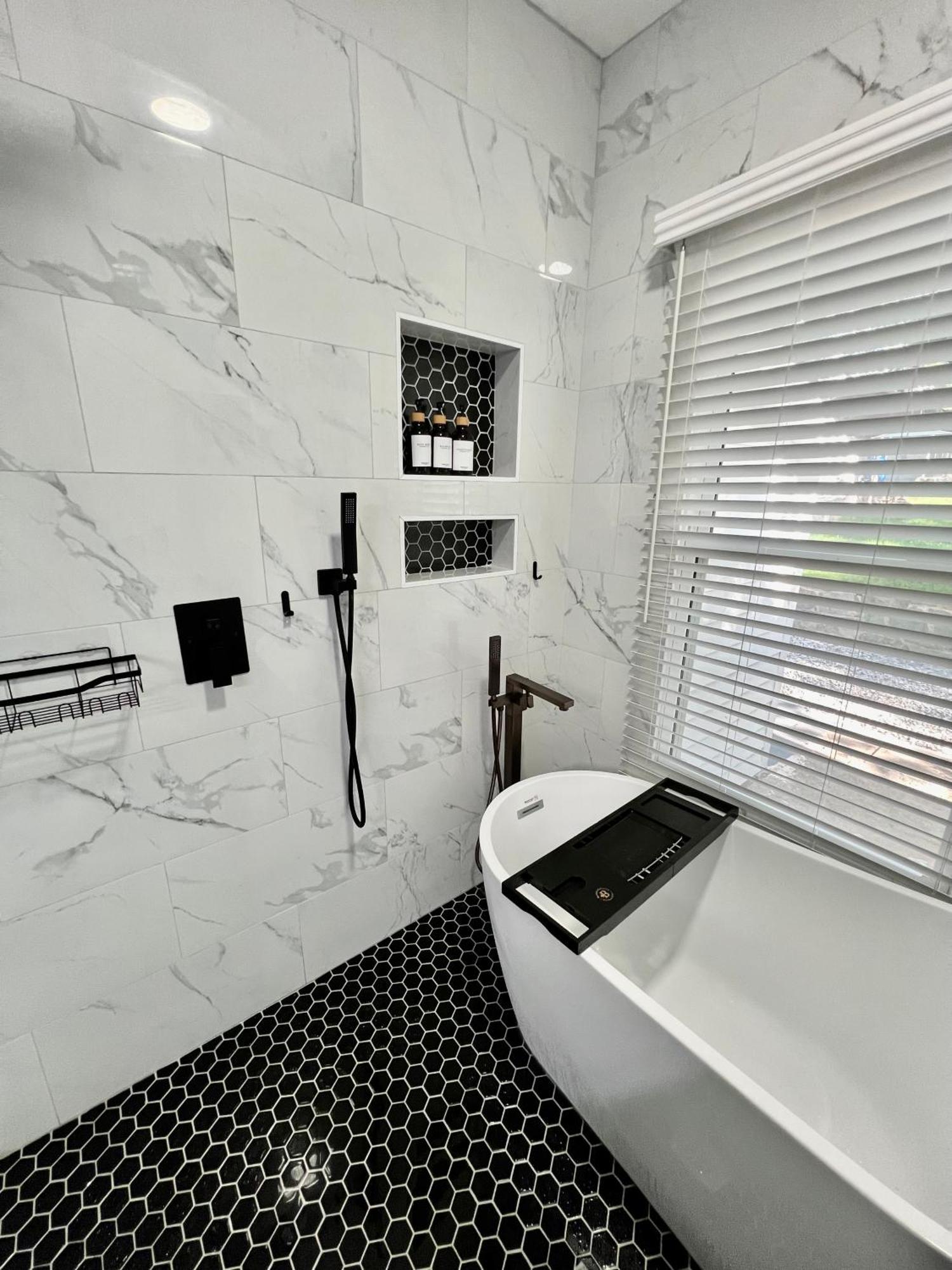 Charming 2Br 2Ba 10 Min Dt Airport By Lsp Homes Атланта Экстерьер фото